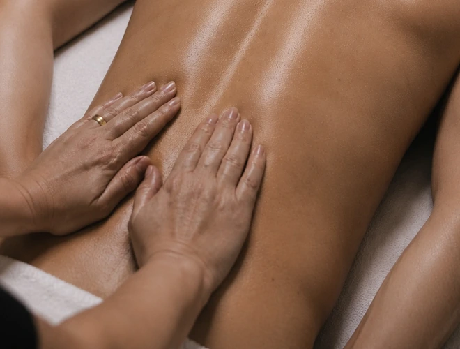 Back Massage for Men in Dubai at the Loft Gents Grooming
