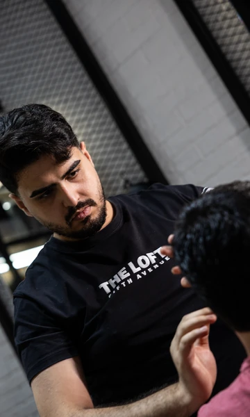 DMG Barber_Anas Albakari