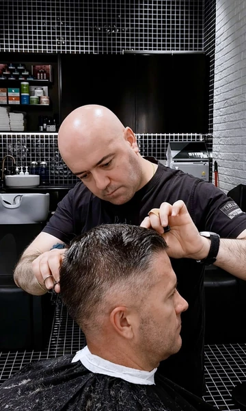 TAG Barbers - Hassan